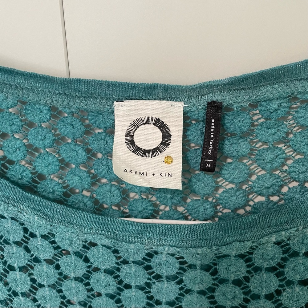AKEMI + KIN x ANTHROPOLOGIE Amis Yoke Linen Top in Teal - Picture 4 of 9